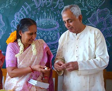 Illustration Cours de Yoga et Conférence avec Selvi Sarkar